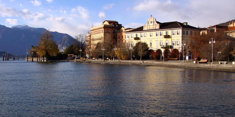 Casa Vacanze La Formica Verbania Exterior foto